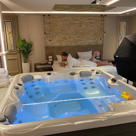 Spa Pleasure Apartman Novi Sad Bagian luar foto